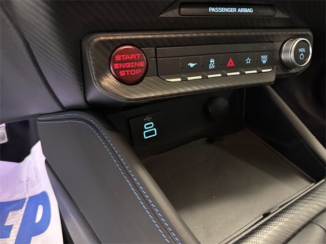 2025 Ford Mustang Dark Horse