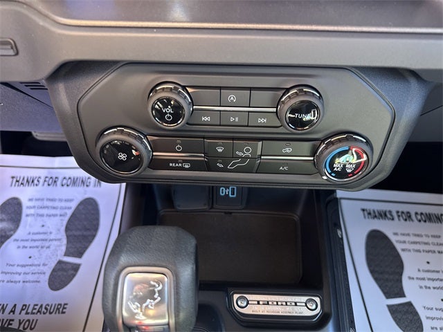 2025 Ford Bronco Base