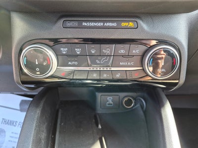 2022 Ford Escape Hybrid Titanium