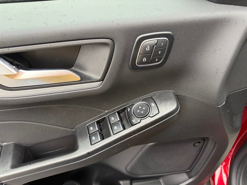 2026 Ford Escape Platinum