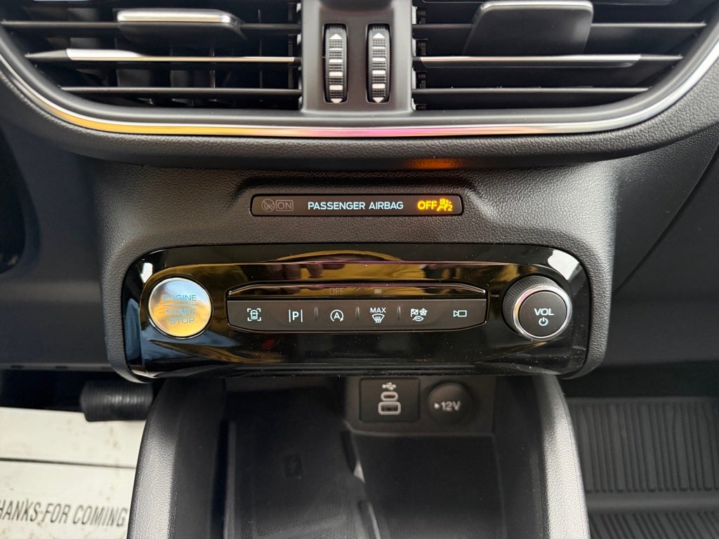 2026 Ford Escape Platinum