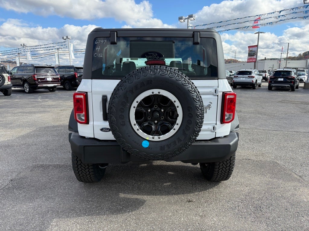 2025 Ford Bronco Base