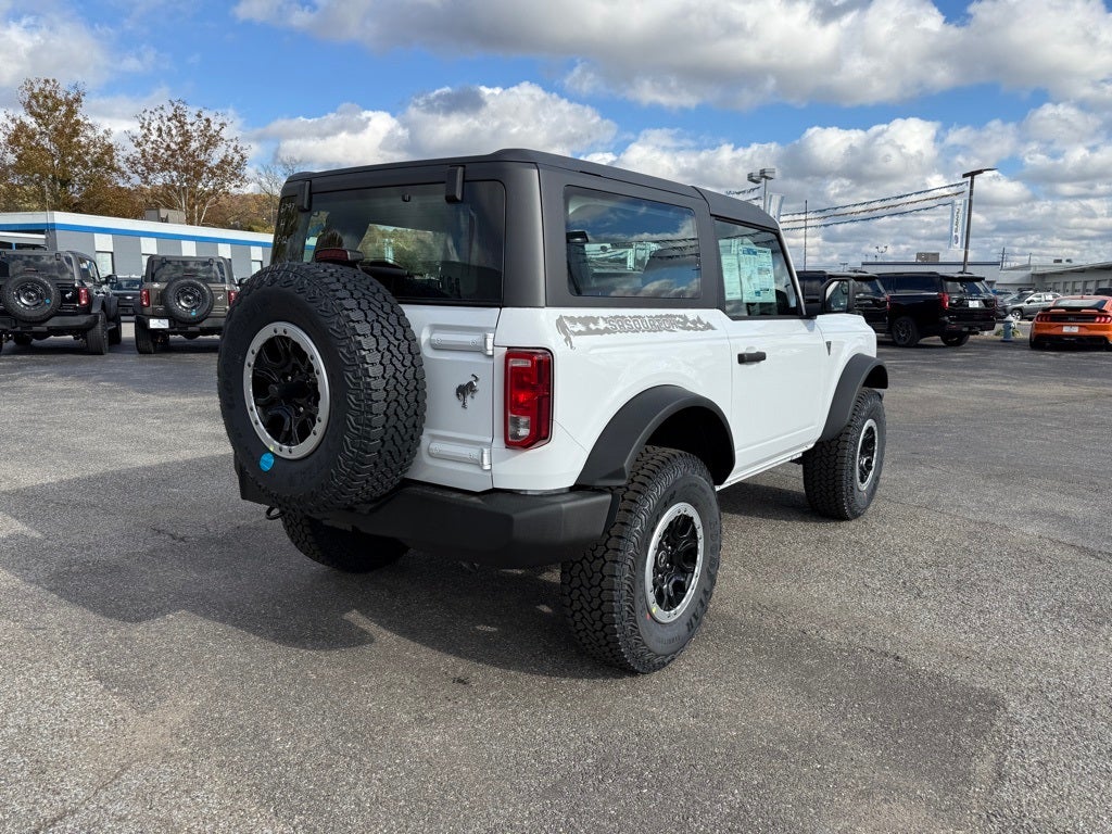 2025 Ford Bronco Base