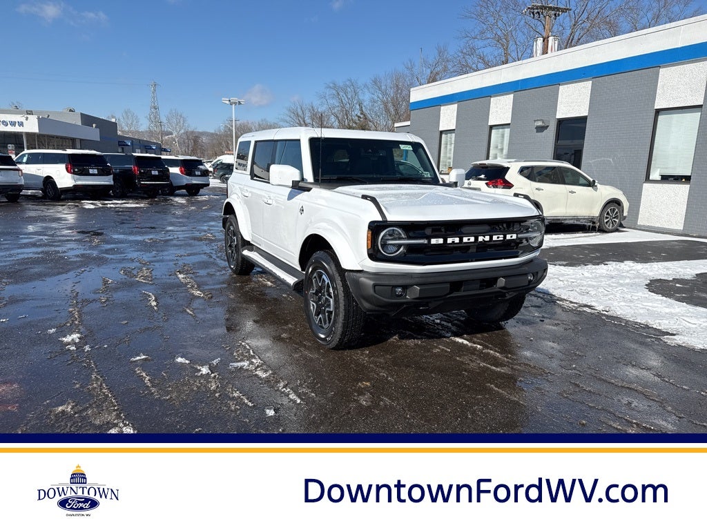 2025 Ford Bronco Outer Banks