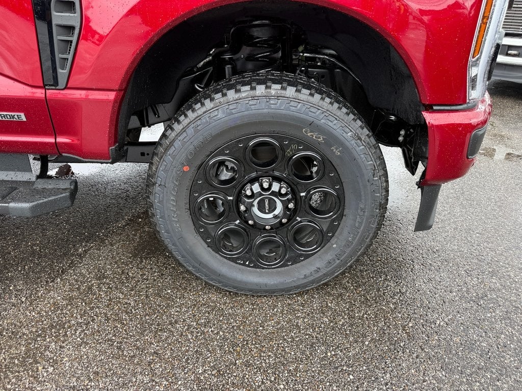 2025 Ford F-350SD Lariat