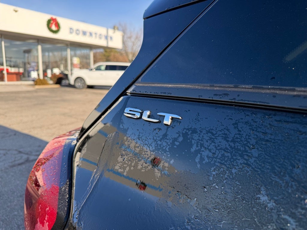 2023 GMC Terrain SLT