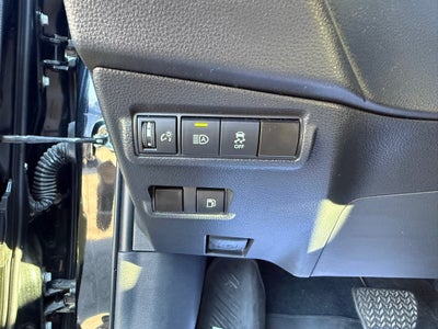 2023 Toyota Corolla Cross Hybrid SE