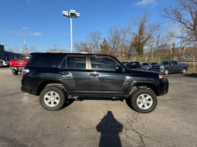 2017 Toyota 4Runner SR5