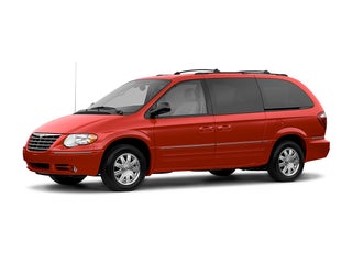 2005 Chrysler Town &amp; Country Base