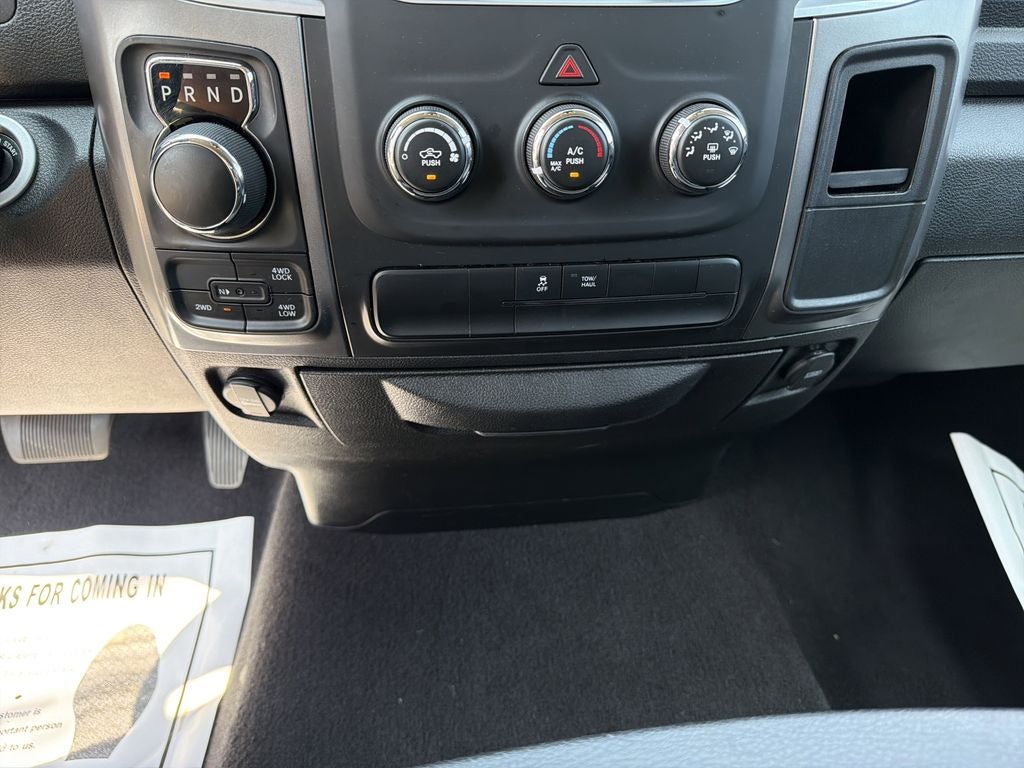 2024 RAM 1500 Classic SLT
