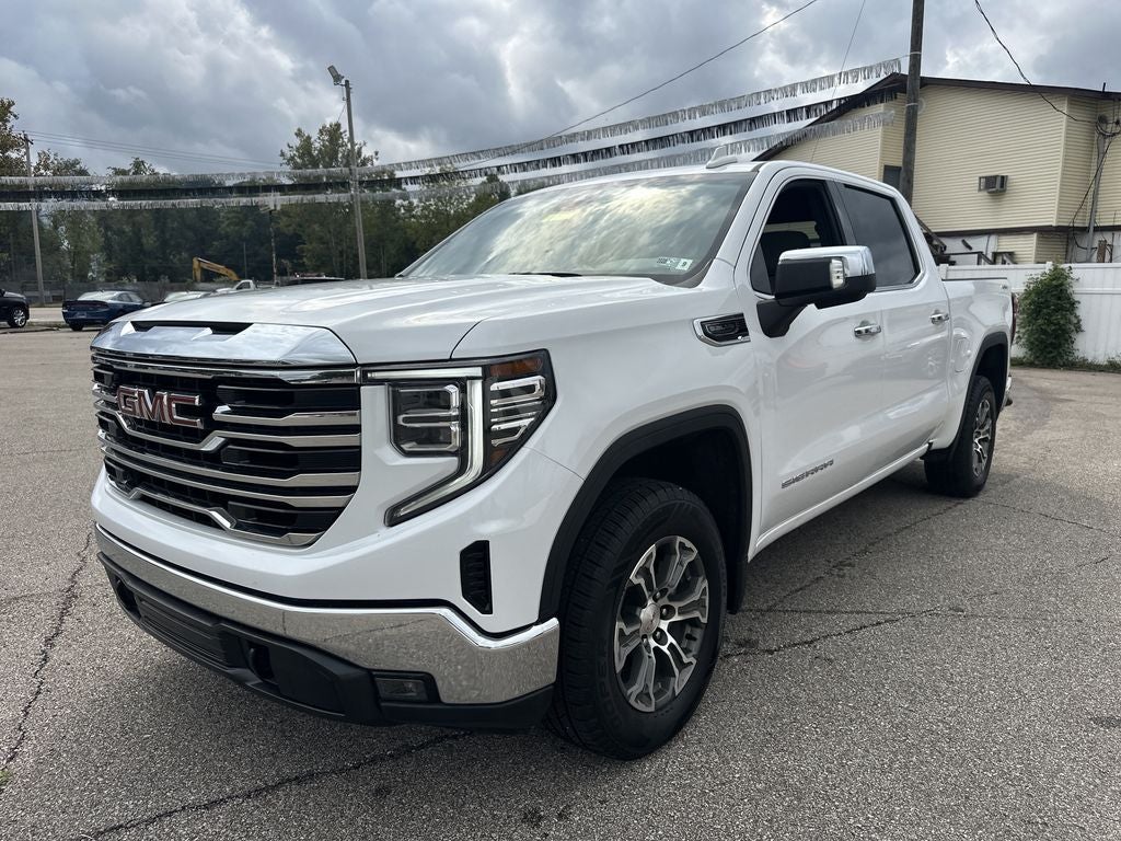 2025 GMC Sierra 1500 SLT