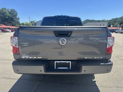 2022 Nissan Titan SV