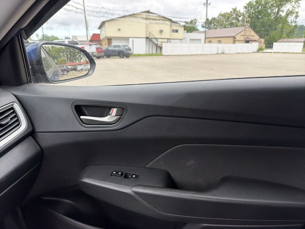 2021 Hyundai Accent SE