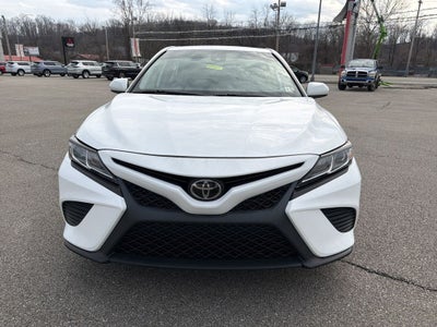 2020 Toyota Camry SE