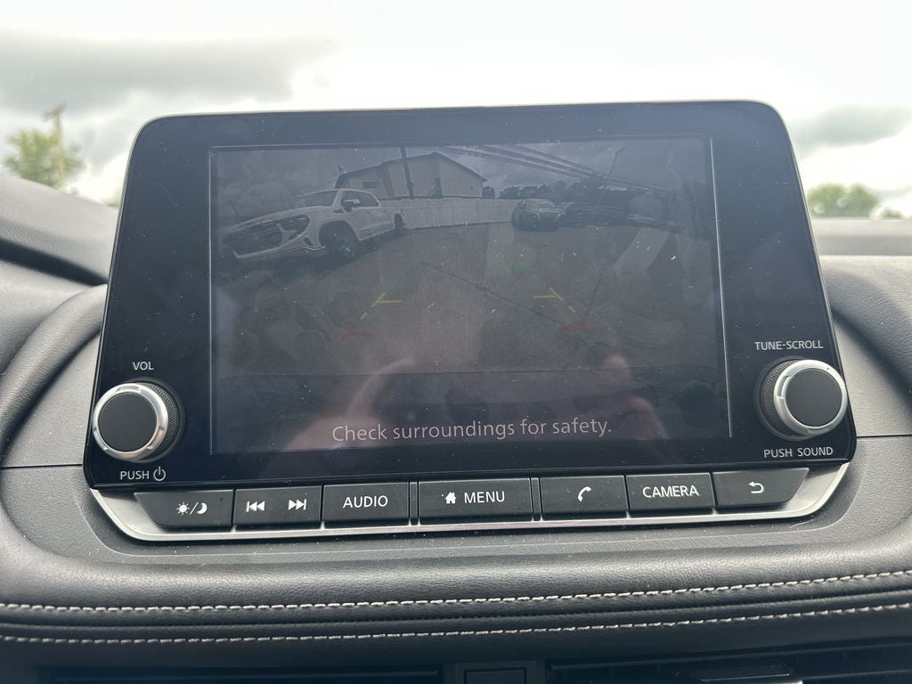 2025 Nissan Rogue SV
