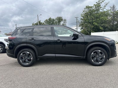 2025 Nissan Rogue SV