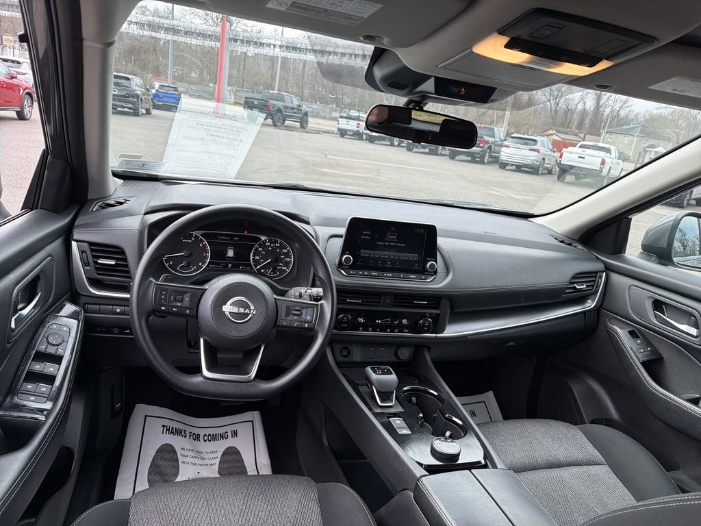 2024 Nissan Rogue SV