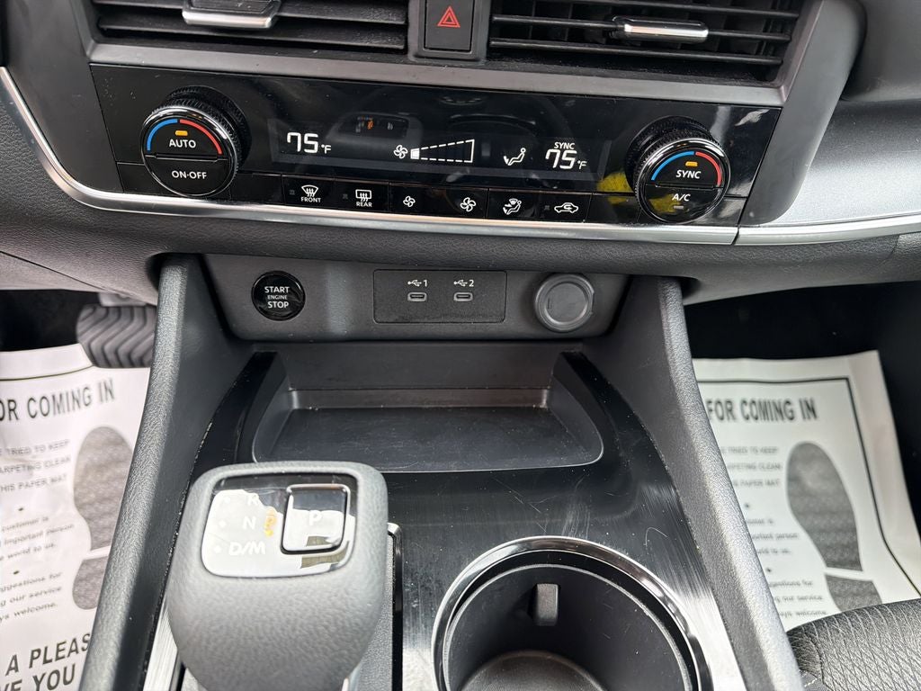 2024 Nissan Rogue SV