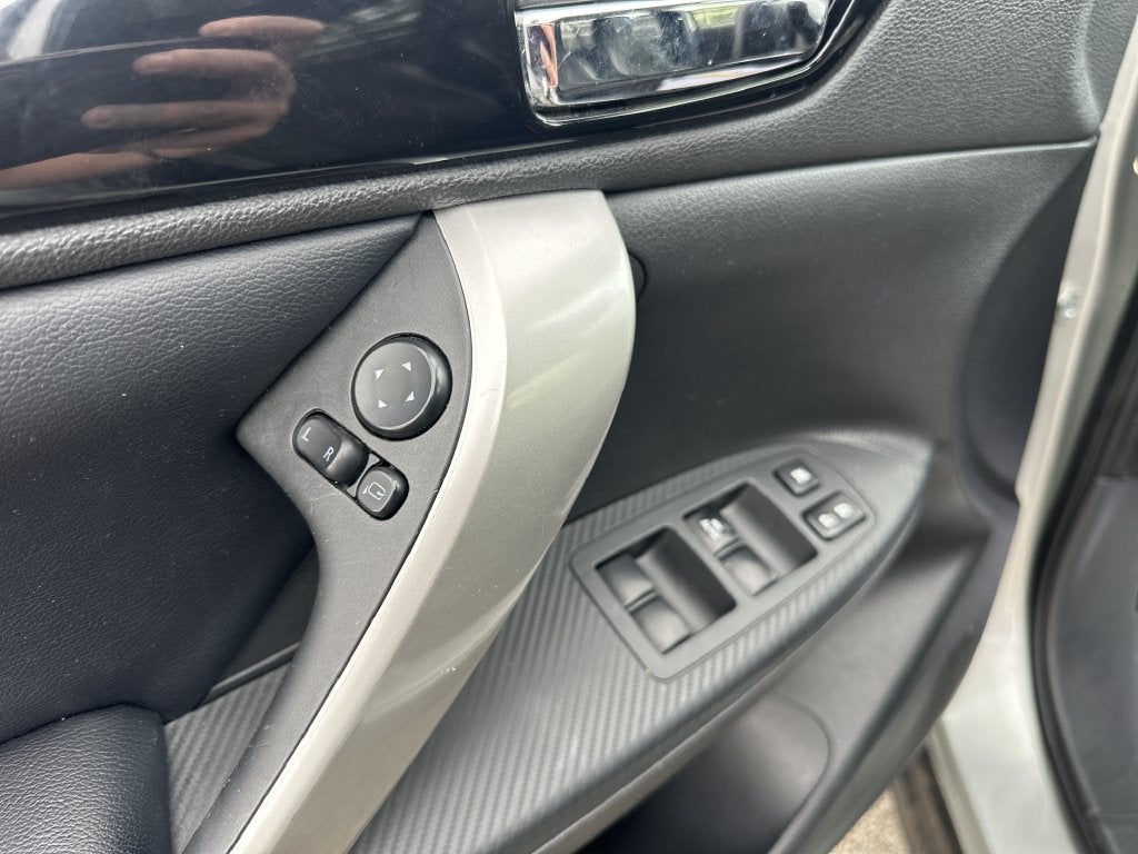 2024 Mitsubishi Eclipse Cross Base