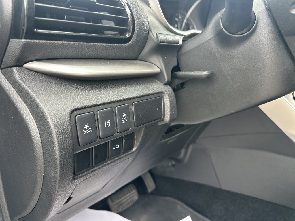 2024 Mitsubishi Eclipse Cross Base