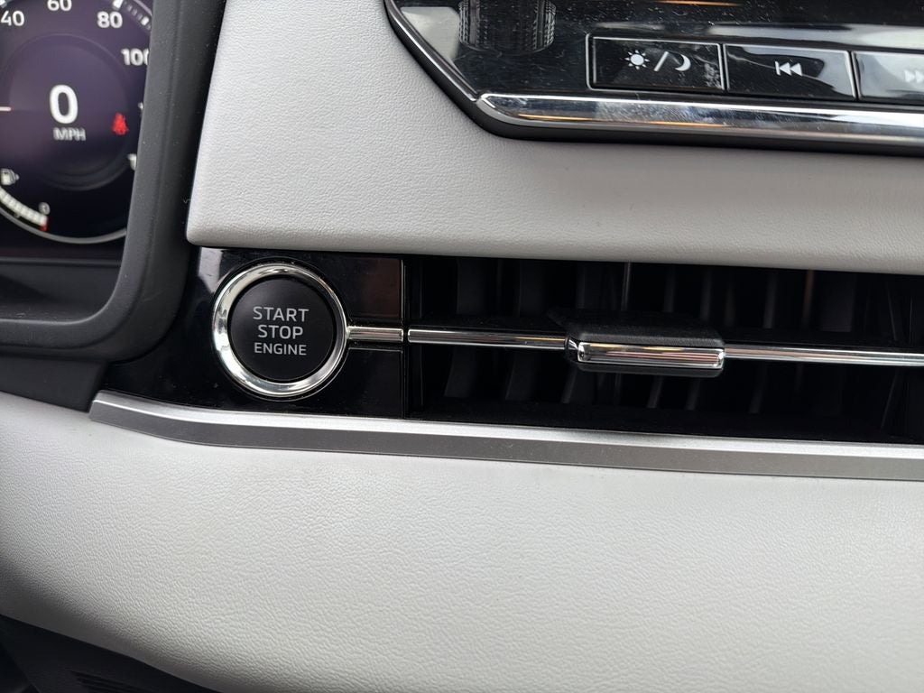 2023 Mitsubishi Outlander SEL