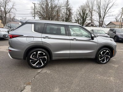 2023 Mitsubishi Outlander SEL
