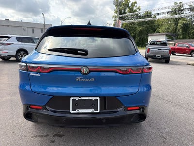 2025 Alfa Romeo Tonale Base