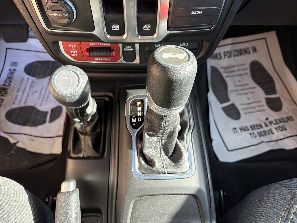 2025 Jeep Wrangler Willys