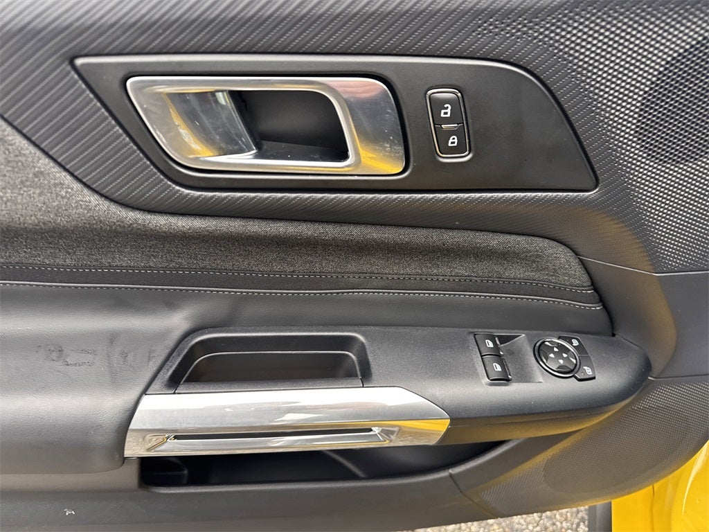 2024 Ford Mustang EcoBoost