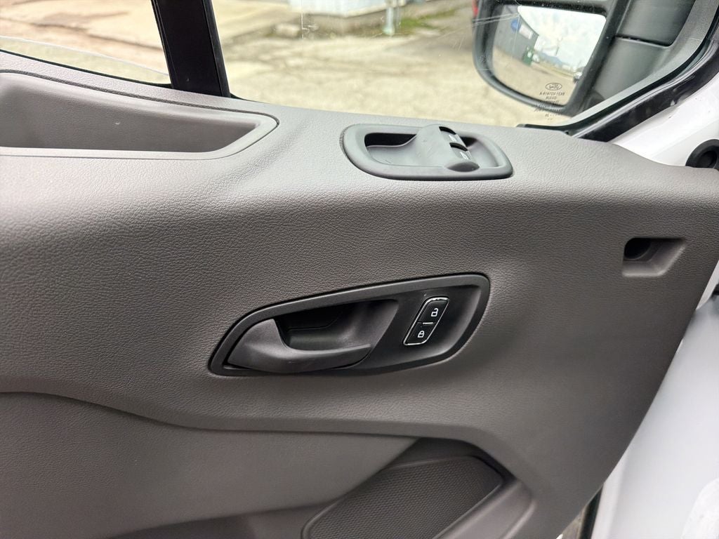 2026 Ford Transit-350 15 Passenger