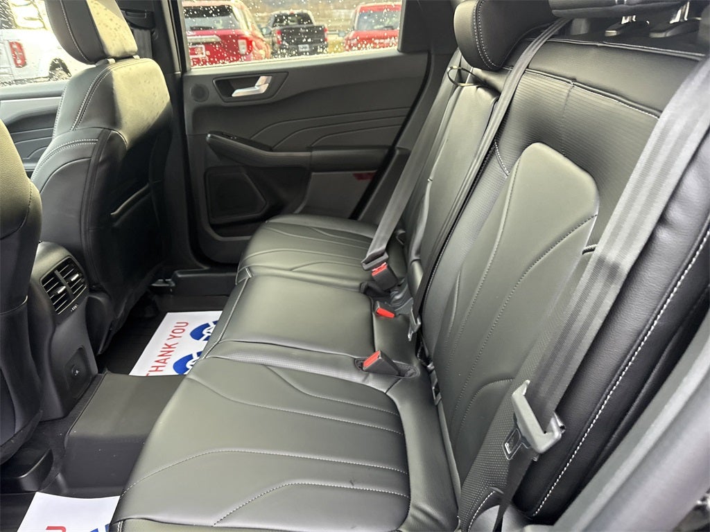 2026 Ford Escape Platinum