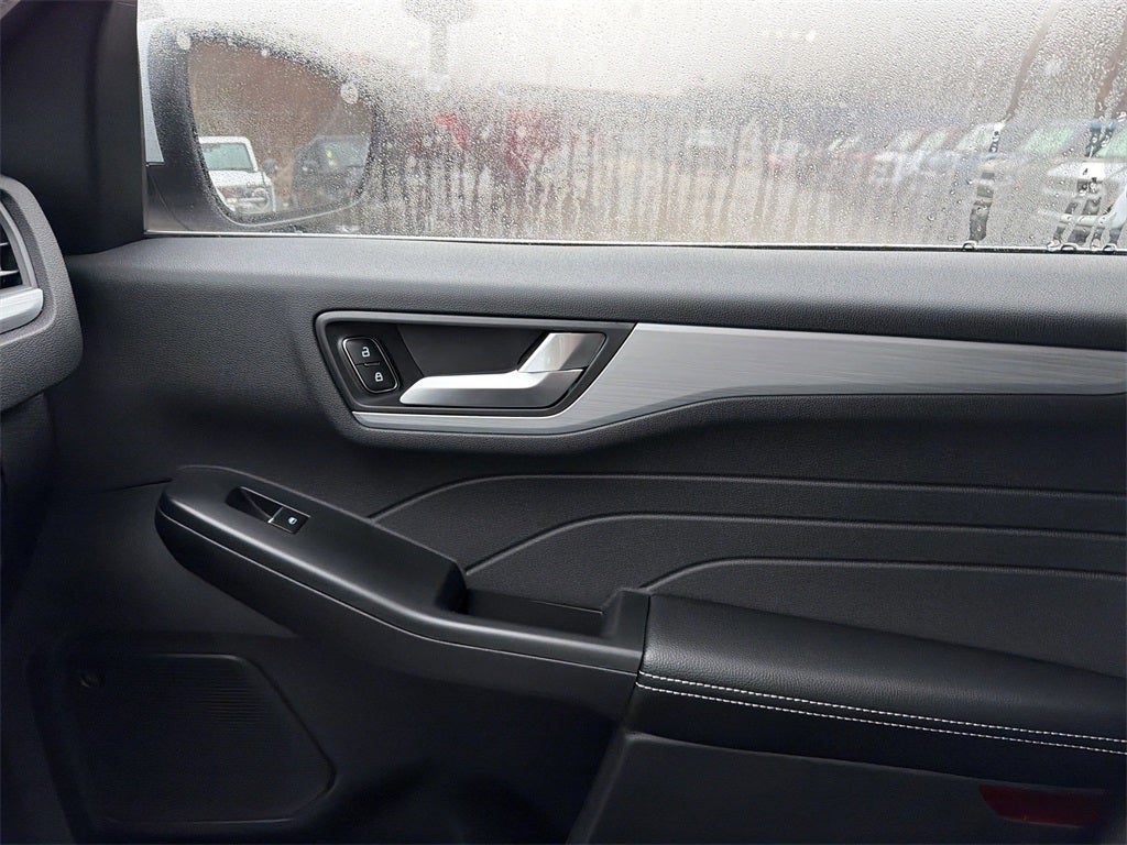 2026 Ford Escape Platinum