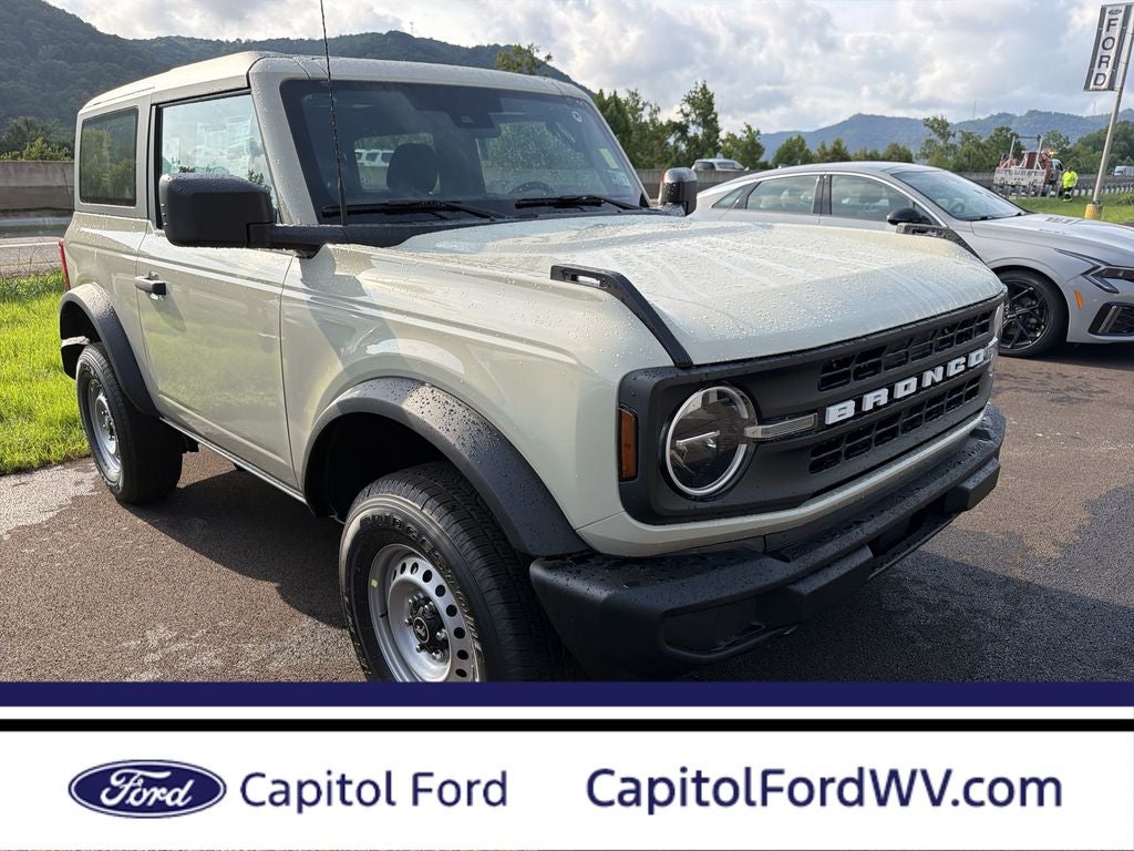2026 Ford Bronco Base