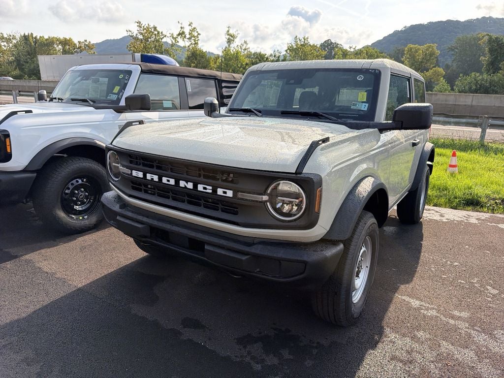2026 Ford Bronco Base