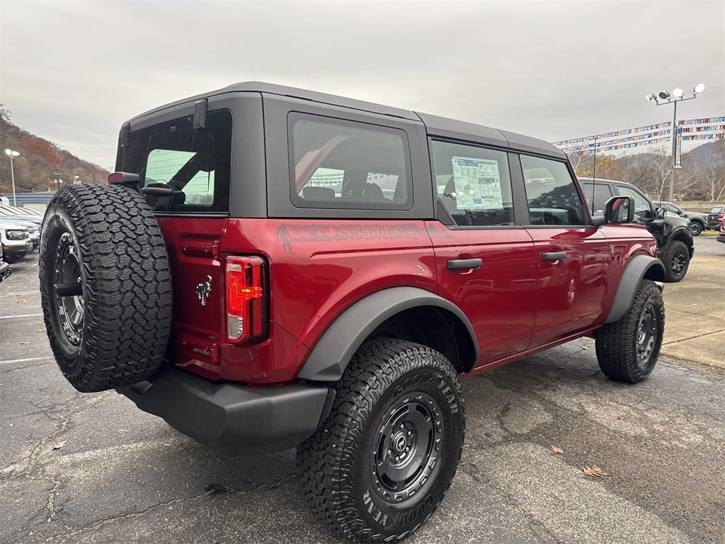 2025 Ford Bronco Base