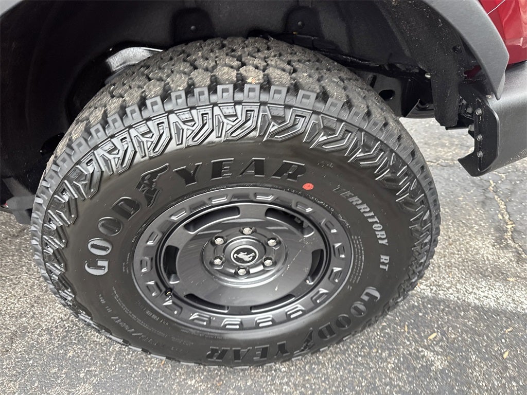 2025 Ford Bronco Base