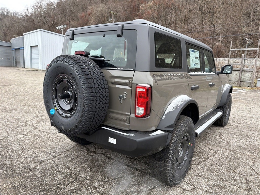 2025 Ford Bronco Base