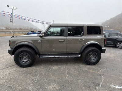 2025 Ford Bronco Outer Banks