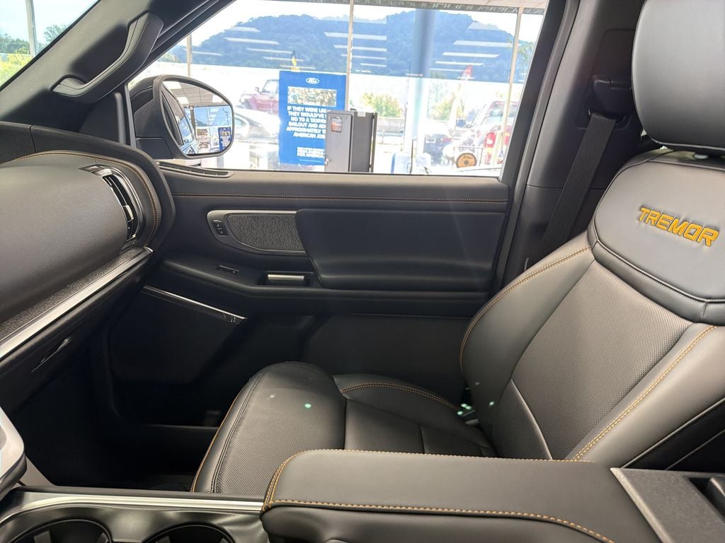 2027 Ford Expedition Tremor