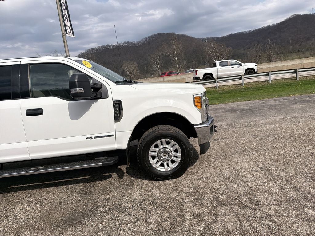 2017 Ford F-350SD XLT