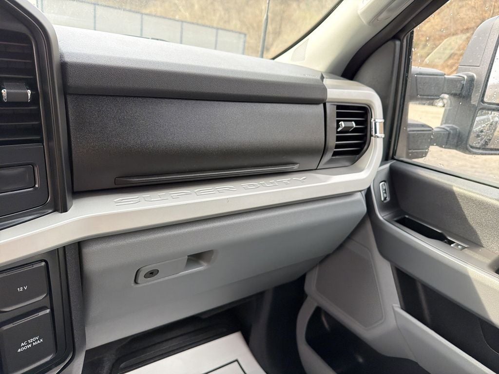 2024 Ford F-350SD XLT DRW