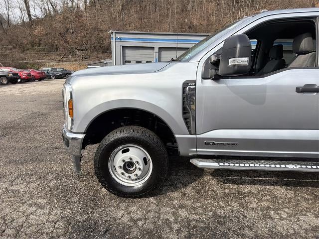 2024 Ford F-350SD XLT DRW