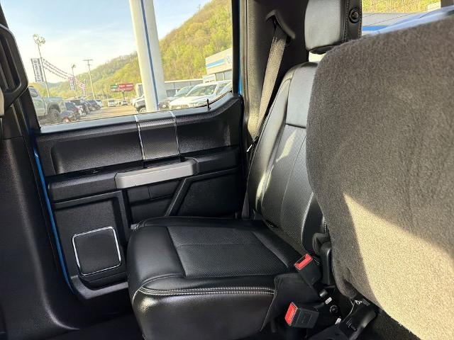 2019 Ford F-150 Lariat LIFTED WHEELS AND TIRES