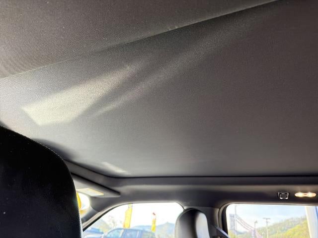 2019 Ford F-150 Lariat LIFTED WHEELS AND TIRES