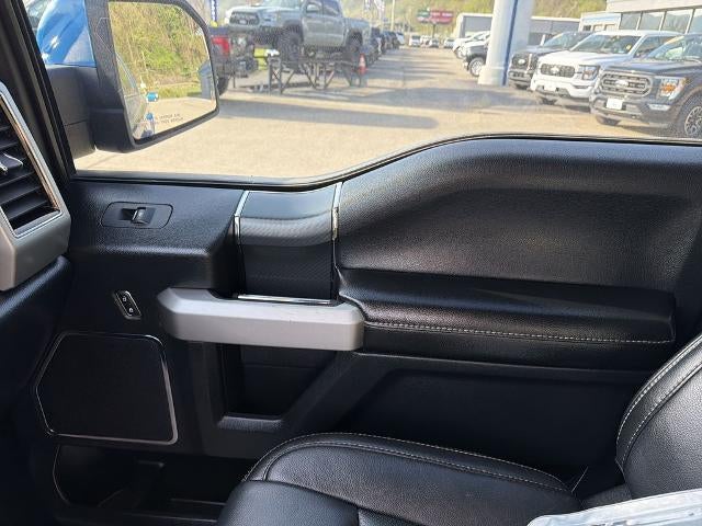 2019 Ford F-150 Lariat LIFTED WHEELS AND TIRES