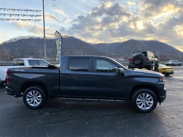 2022 Chevrolet Silverado 1500 LTD Custom
