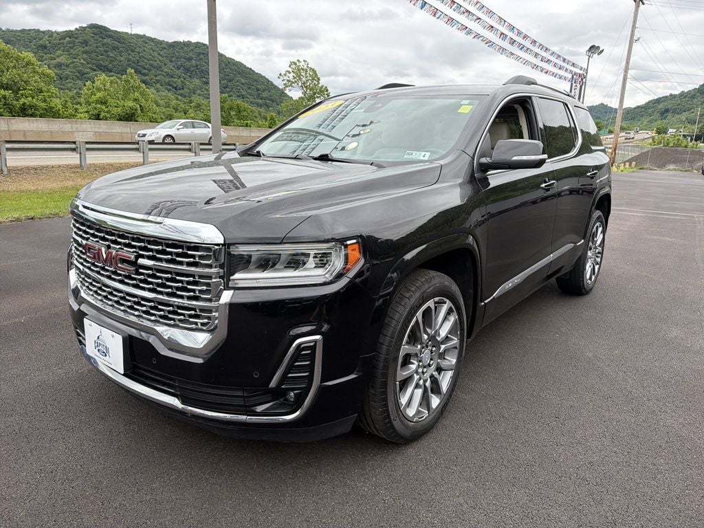 2023 GMC Acadia Denali