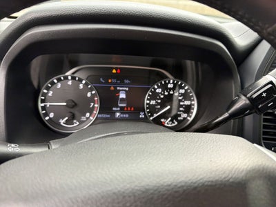2023 Nissan Titan SV