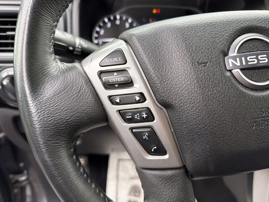 2023 Nissan Titan SV