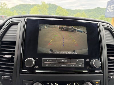 2023 Nissan Titan SV